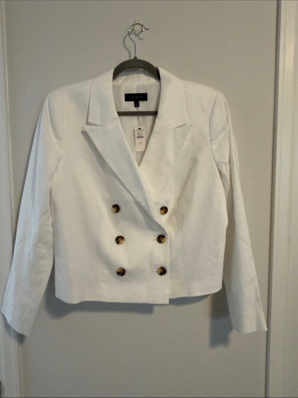Talbots White Double-Breasted Cropped Blazer with Tortoise Buttons